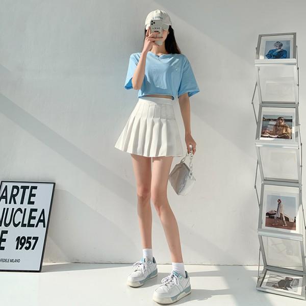 Chân váy , xếp ly, thời trang, fashion chân váy xếp ly, chân váy xếp ly ngắn, chân váy xếp ly trắng, chân váy chữ A, chân váy nữ đẹp, chân váy phong cách Hàn Quốc, chân váy cạp cao, váy xếp ly nữ, chân váy thời trang nữ, chân váy đi học, chân váy đi chơi, chân váy hot trend